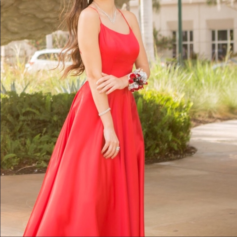 Sherri Hill Prom Dress